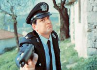 Θάνος Κοντογιώργης: Από το «πουτ δε κοτ ντάουν» κατηγορούμενος για βιασμό