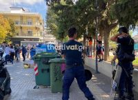 Θεσσαλονίκη: Ακροδεξιοί επιτέθηκαν και τραυμάτισαν μέλη της ΚΝΕ Θεσσαλονίκη: Ακροδεξιοί επιτέθηκαν και τραυμάτισαν μέλη της ΚΝΕ