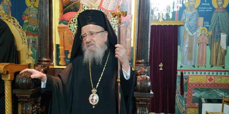 Κορωνοϊός: Επιδεινώθηκε η υγεία του Μητροπολίτη Κοσμά που νοσεί και αρνείται να πάει σε νοσοκομείο