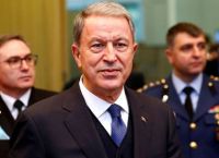 Ακάρ για Ελλάδα: Κάποιες χώρες δεν κοιτάζουν το μπόι τους και την ισχύ τους Ακάρ για Ελλάδα: Κάποιες χώρες δεν κοιτάζουν το μπόι τους και την ισχύ τους