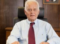 Μανιτάκης: Συνταγματικός ο υποχρεωτικός εμβολιασμός