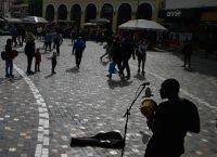 Κρούσματα σήμερα [5/1]: 43.386 οι νέες μολύνσεις,  62 θάνατοι