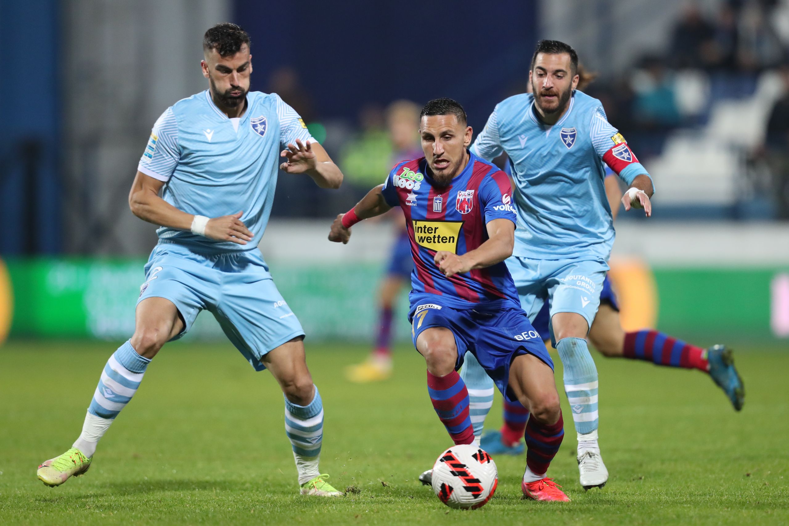 Ιωνικός – Βόλος 1-1: Ισοπαλία για τους Θεσσαλούς με γκολ του Ορόζ