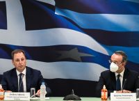 Αγρότες: “Γενναίο” πακέτο 900 εκατομμυρίων με ενισχύσεις και επιστροφή ειδικού φόρου κατανάλωσης