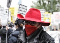 Ολλανδή δημοσιογράφος: Στην πορεία για το Πολυτεχνείο πριν φύγει από την Ελλάδα