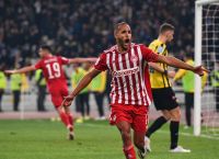 ΑΕΚ – Ολυμπιακός 2-3: Νίκη και +6 για τους «ερυθρόλευκους»