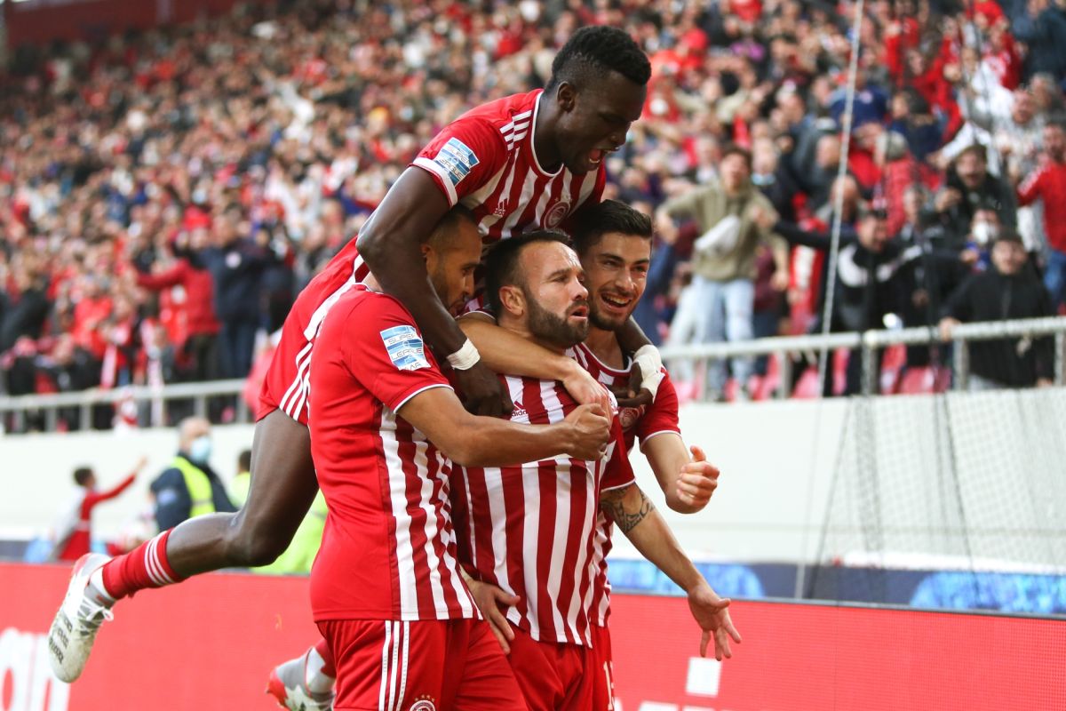 Super League 1: Ο Ολυμπιακός κέρδισε σε ματς θρίλερ το Βόλο