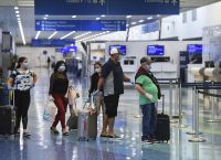 Παραλλαγή Όμικρον: Φημολογείται πως προήλθε από φορέα του HIV