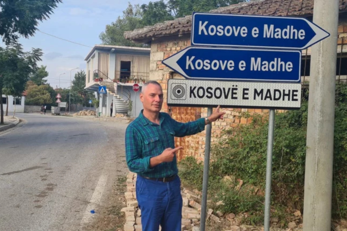 Γιάννης Οικονόμου: Ο Έλληνας που μιλάει 32 γλώσσες