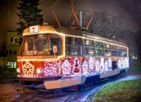 Τσεχία: Το γιορτινό τραμ που φέρνει νωρίτερα τα Χριστούγεννα
