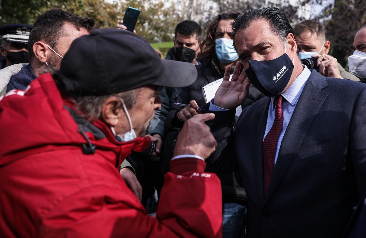 ΣΥΡΙΖΑ: Ο Γεωργιάδης κάνει bullying στους ανθρώπους της εστίασης