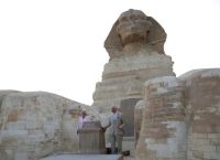 Κάρολος – Καμίλα: Βόλτα στις Πυραμίδες