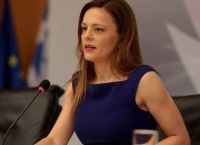 Έφη Αχτσιόγλου: Βρέθηκε θετική στον κορωνοϊό Έφη Αχτσιόγλου: Βρέθηκε θετική στον κορωνοϊό