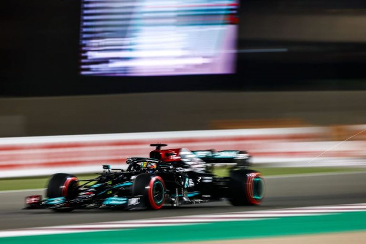 F1 Qatar: «Βασιλιάς» ο Χάμιλτον – Εντυπωσιακός ο Αλόνσο