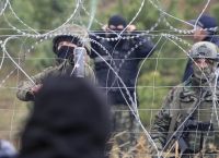 ΕΕ: Ενδεχόμενο κυρώσεων στις αεροπορικές εταιρείες που μεταφέρουν μετανάστες στη Λευκορωσία