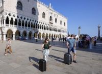 Σε νοσοκομείο έξω από τη Βενετία οι Έλληνες τουρίστες που βρέθηκαν θετικοί στον κορωνοϊό