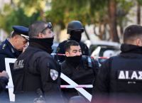 Πάτρα: Δέκα προσαγωγές και δυο τραυματίες μετά από αιματηρό επεισόδιο