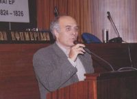 Πέθανε ο Μανώλης Χουρδάκης