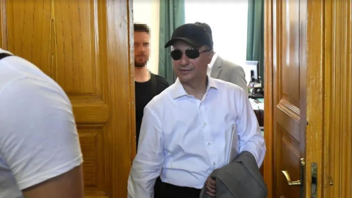 Σκόπια: Ανοίγει ο δρόμος για επιστροφή Γκρουέφσκι