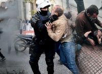 ΚΚΕ: Η κυβέρνηση αφήνει στο απυρόβλητο την αστυνομική βία