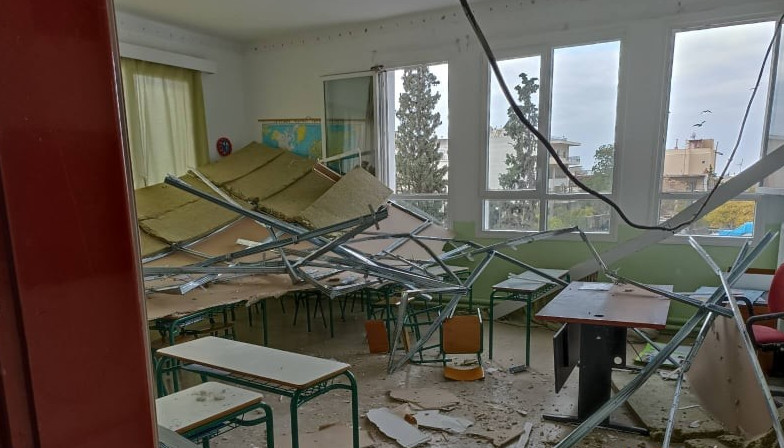 Θεσσαλονίκη: Έπεσε η οροφή τάξης σε δημοτικό σχολείο