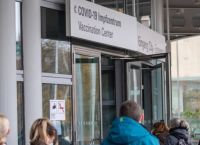 Γερμανία: Κλιμακώνεται η συζήτηση για τον υποχρεωτικό εμβολιασμό