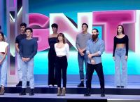 GNTM: Το πλάνο που δεν έκοψε η παραγωγή – Παίκτες ξύπνησαν γυμvοί στο ίδιο κρεβάτι