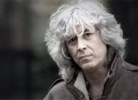 Λουκιανός Κηλαηδόνης: Οι άγνωστες ιστορίες για τον «ευγενή αλήτη»