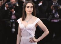 Λίλι Κόλινς: Η πρωταγωνίστρια του Emily In Paris ποζάρει στη Vogue Λίλι Κόλινς: Η πρωταγωνίστρια του Emily In Paris ποζάρει στη Vogue