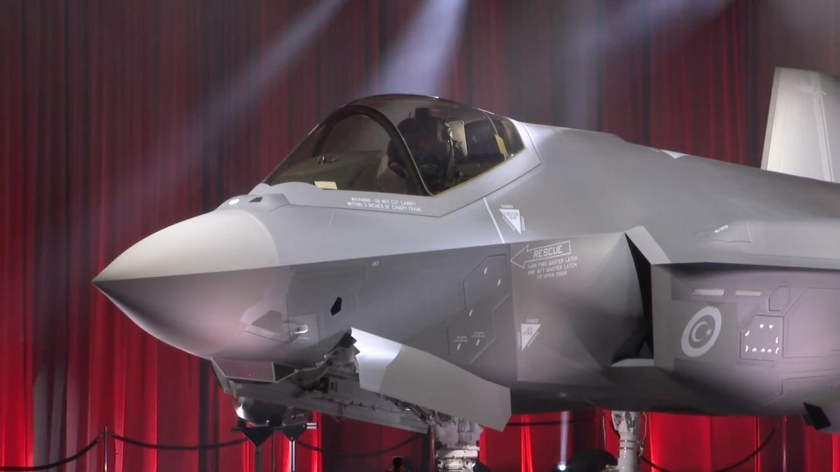 Τουρκία: Πυρά κατά Ερντογάν για τα F-35 – «Γίναμε ρεζίλι»