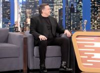 Νίκος Μακρόπουλος: Θαυμάστρια έγραψε βιβλίο για την κηδεία μου