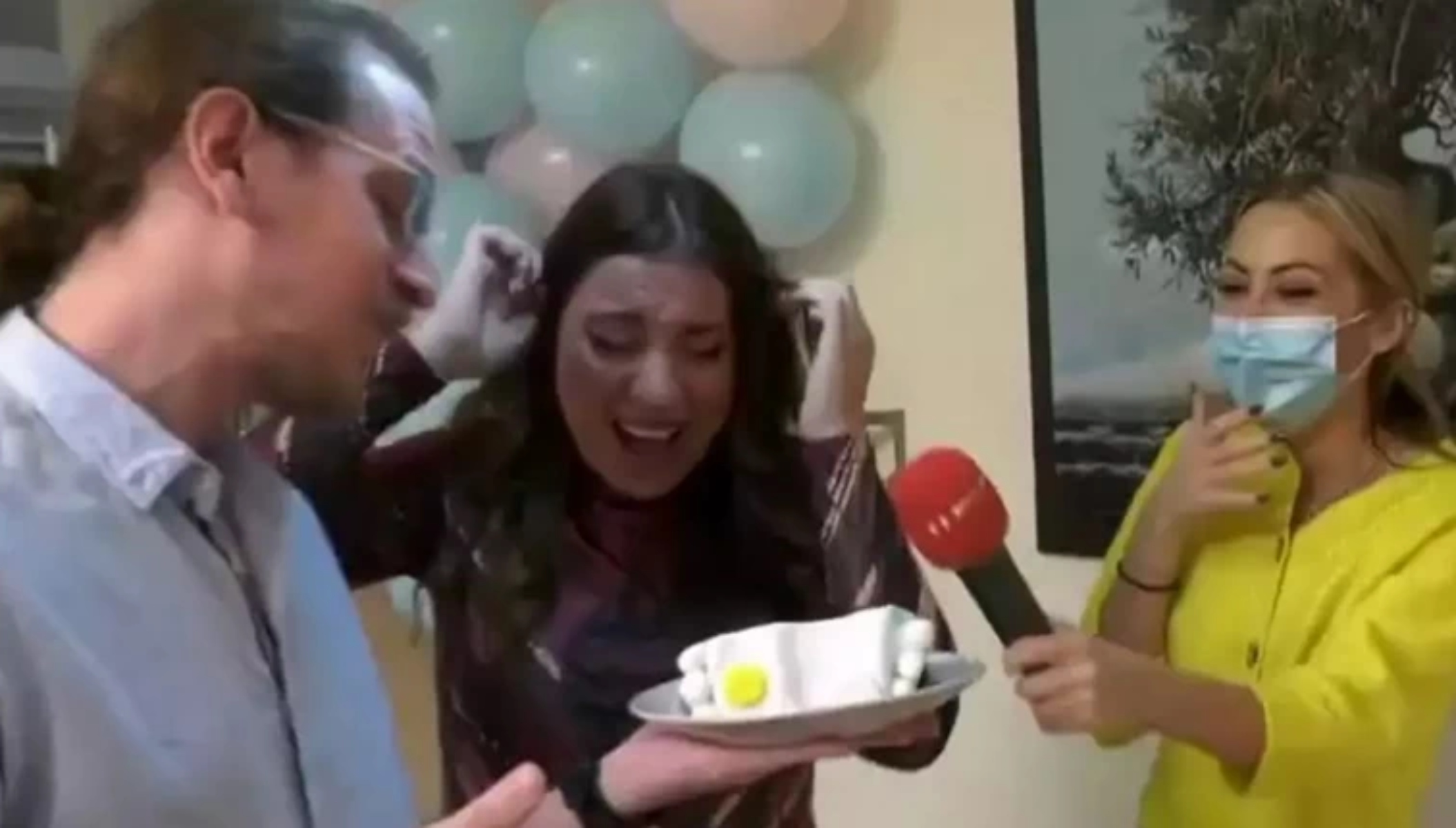 Μελίνα Μακρή: Έμαθε στον αέρα το φύλο του μωρού