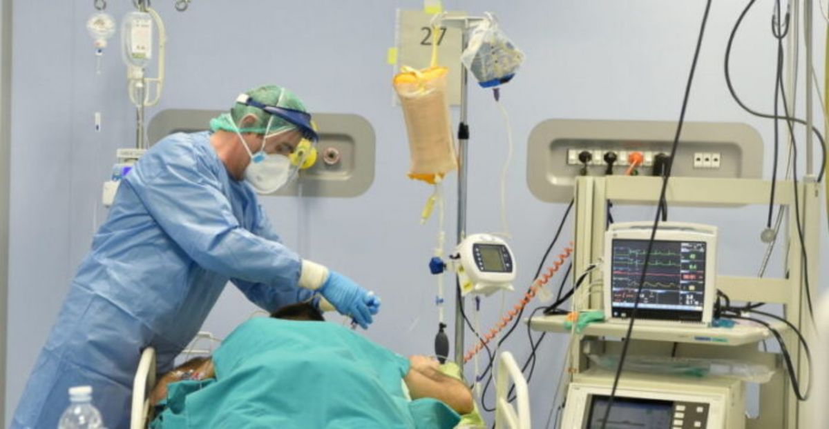 Θεσσαλονίκη: Μιλούσε για αλλοίωση DNA και ήθελε κρεμάλες ο επόπτης υγείας που εμπιστεύτηκε η 51χρονη