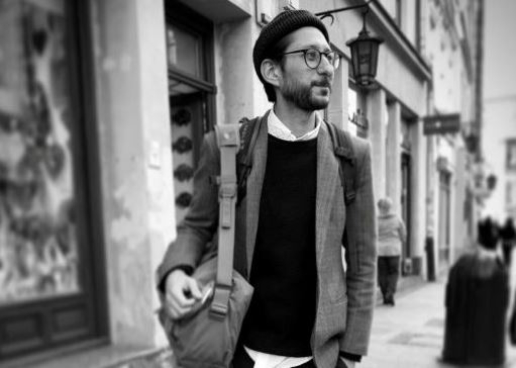 Μιανμάρ: Αντιμέτωπος με δίωξη για τρομοκρατία και ανταρσία Αμερικανός δημοσιογράφος