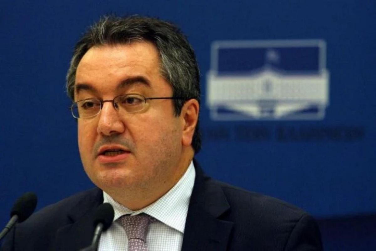 Ηλίας Μόσιαλος:  Έχουμε καλά νέα για την Όμικρον