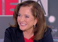 Ντόρα Μπακογιάννη: Κάνω τις θεραπείες με αισιοδοξία και όλα θα πάνε καλά