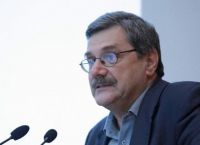 Παναγιωτόπουλος: Πάντα να είναι στο τραπέζι το lockdown