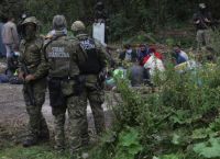 Λευκορωσία: Εξακολουθεί να μεταφέρει μετανάστες στα σύνορα καταγγέλλει η Πολωνία