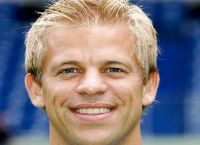 Μάρκους Ανφάνγκ: Παραιτήθηκε λόγω έρευνας για το πιστοποιητικό εμβολιασμού του