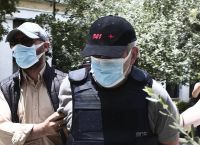 Στο δικαστήριο ο ψευτογιατρός, παρά την εντολή για καραντίνα Στο δικαστήριο ο ψευτογιατρός, παρά την εντολή για καραντίνα