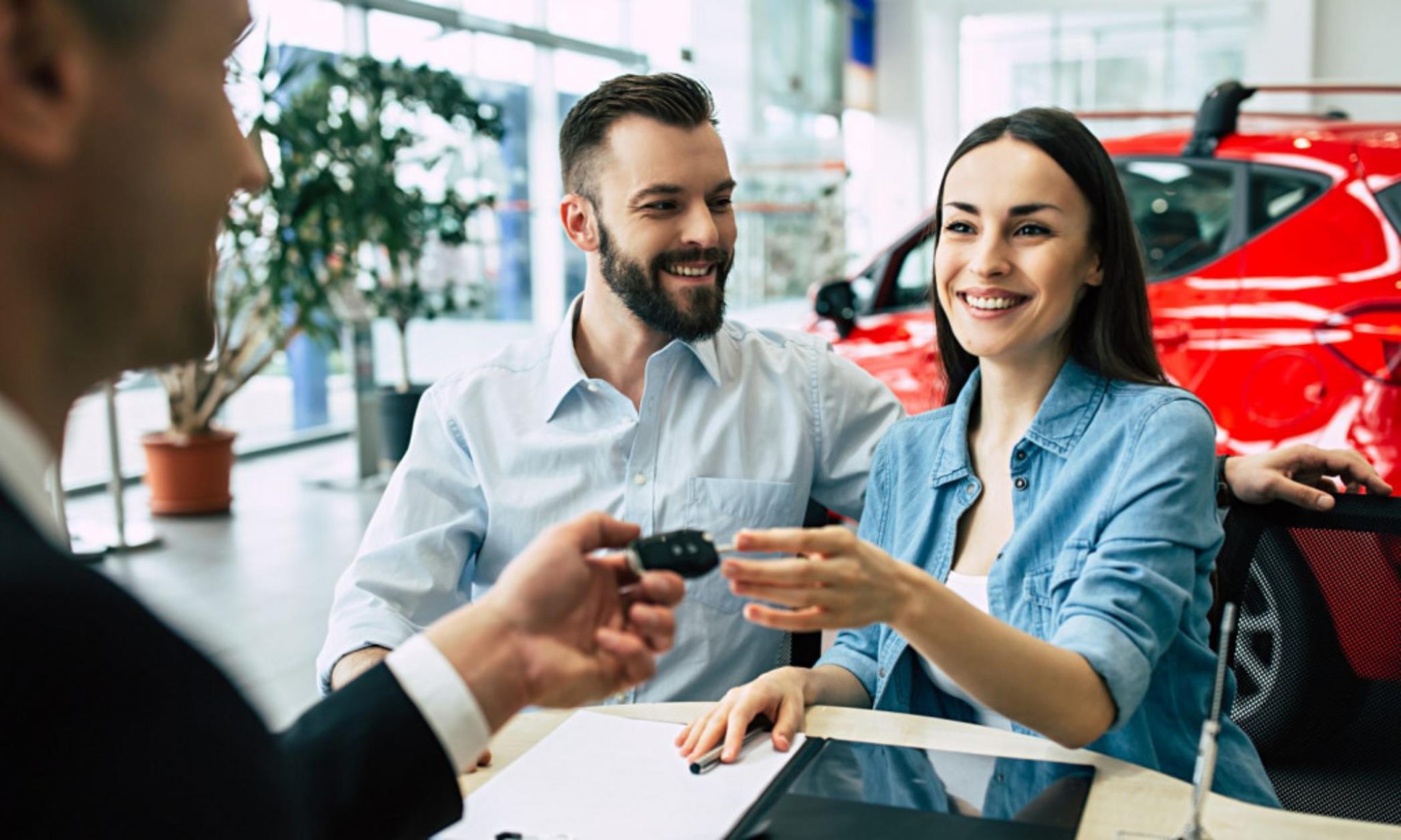 Easy leasing: Αυτός είναι ο πιο εύκολος τρόπος μακροχρόνιας μίσθωσης αυτοκινήτου