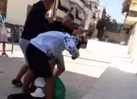 Συμμορία ανηλίκων: Σοκάρει η δράση της – «Το παιδί μου δέχτηκε τέσσερις μαχαιριές»