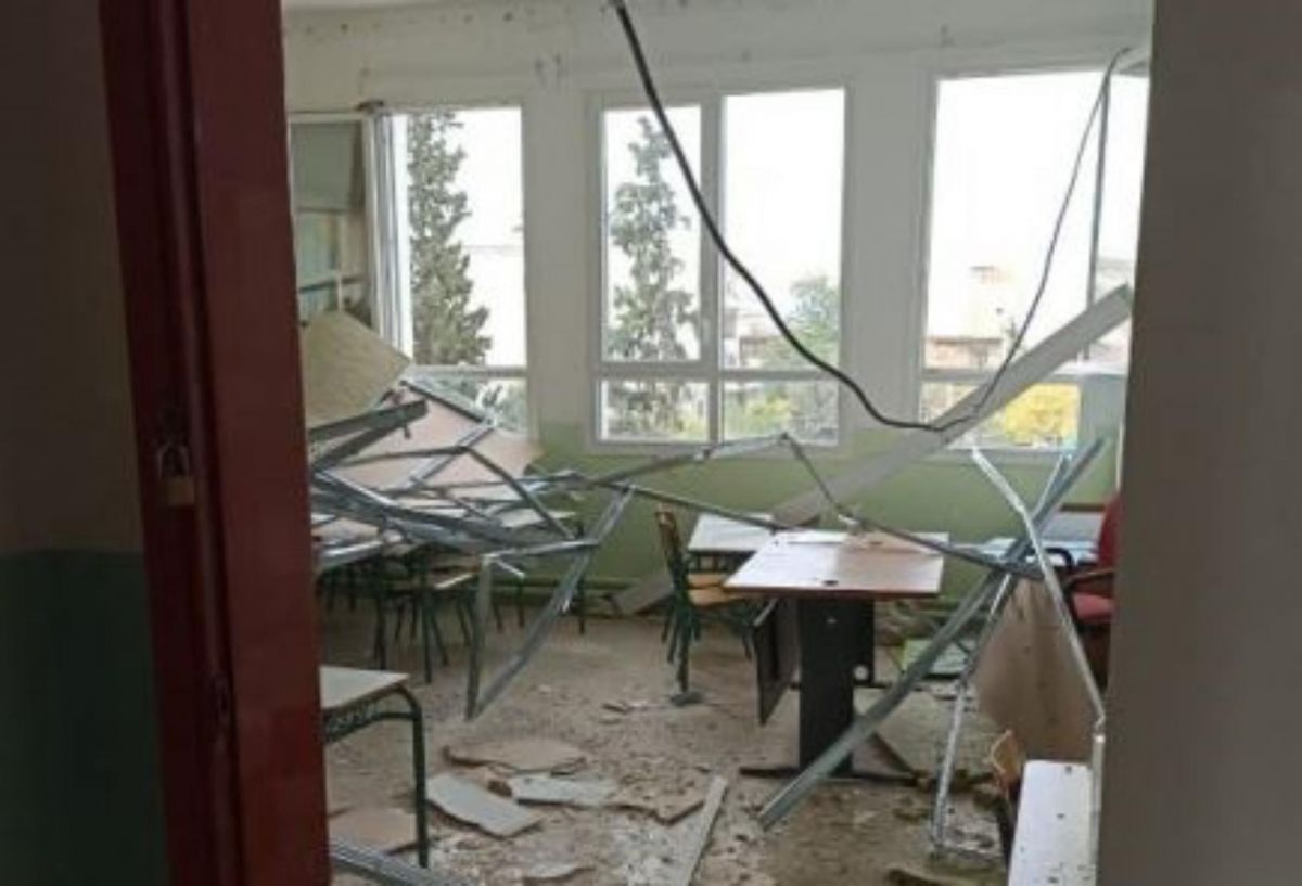 Θεσσαλονίκη: Σοκάρουν οι μαρτυρίες μαθητών για το ταβάνι που έπεσε στην τάξη τους