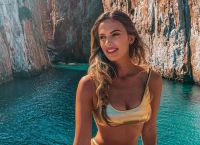 Τέα Πρέλεβιτς: Στα μπουζούκια χωρίς εσώρουχο