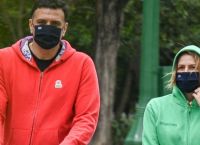 Κικίλιας: Βόλτα στο πάρκο με τον γιό του Κικίλιας: Βόλτα στο πάρκο με τον γιό του