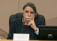 Βατόπουλος: «Ποτέ μη λες ποτέ για νέο lockdown»