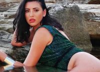 Χαρά Χατζηπαναγιώτου: Σαν γλυκόπιοτο, σαμιώτικο, κρασί