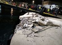 Χίος: Πλοίο προσέκρουσε στο λιμάνι