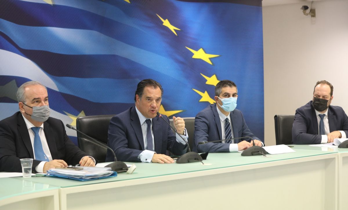 Υπουργείο Ανάπτυξης: Πλέγμα νομοσχεδίων για την ενίσχυση των επενδύσεων και της ανάπτυξης