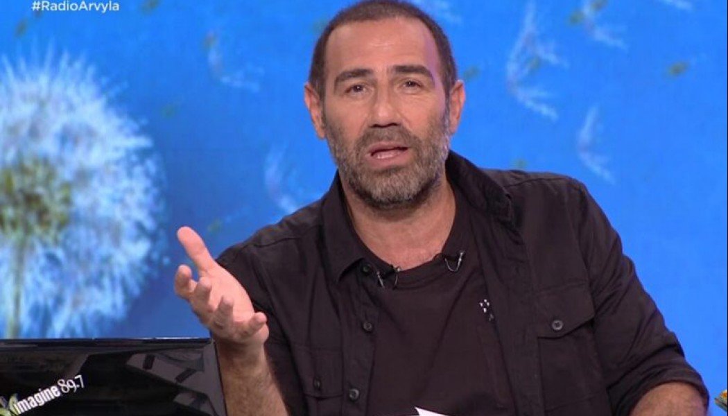 Αντώνης Κανάκης υπέρ Γιώργου Καπουτζίδη